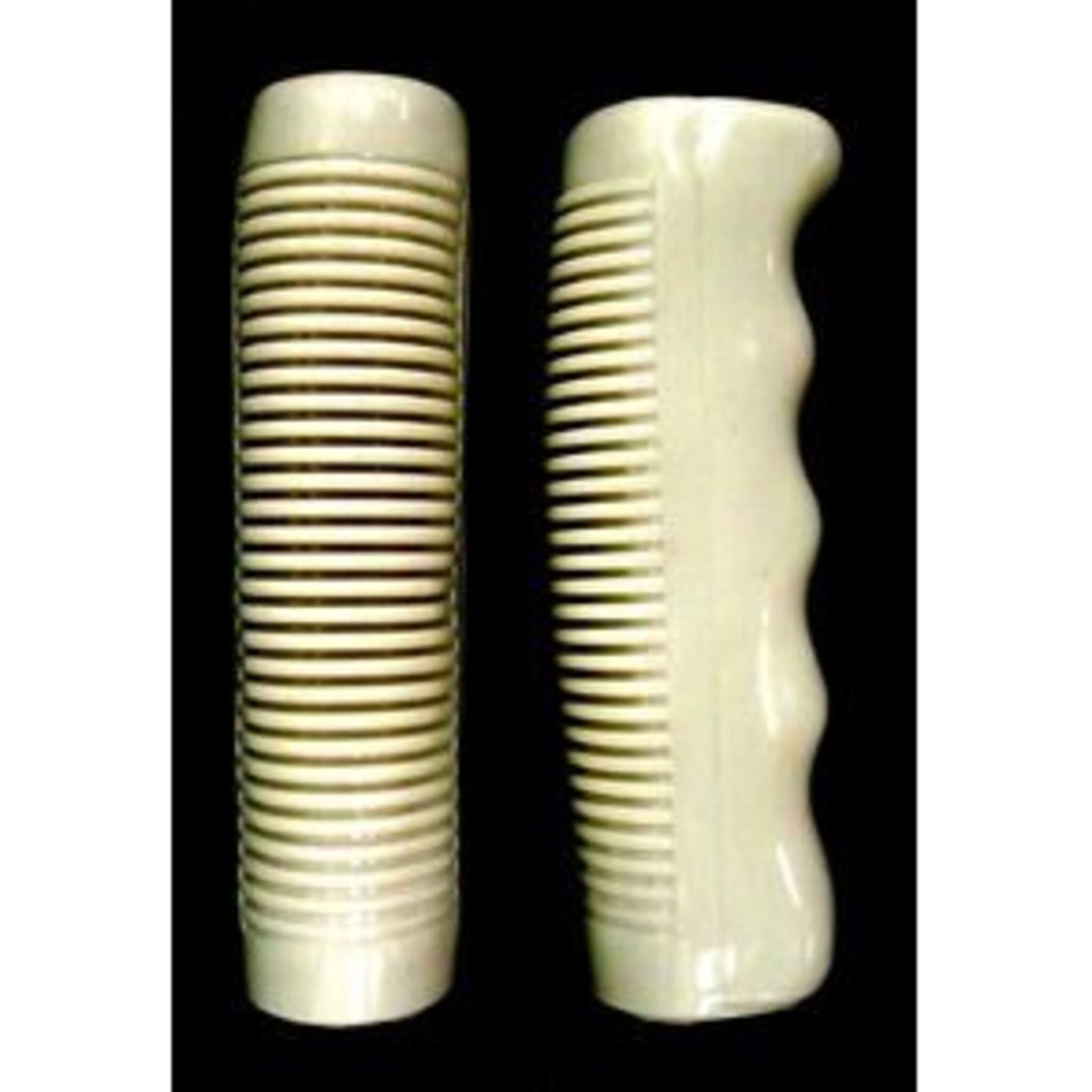 White grips featuring finger grooves - 110mm